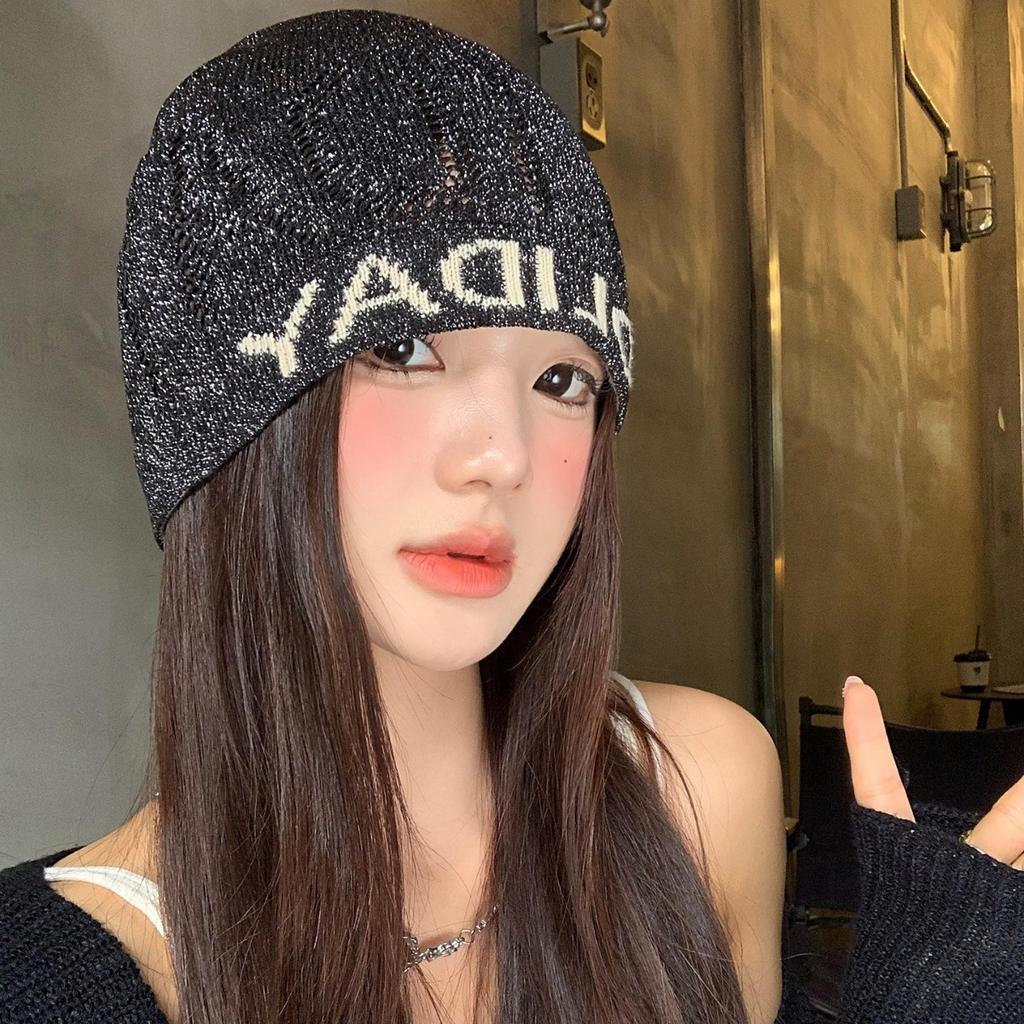 Korean Style Highlight Letters Black Knitted Baotou Hat for Women Showing Face Small Versatile Pile Hat Big Head Circumference Pullover Cold Hat