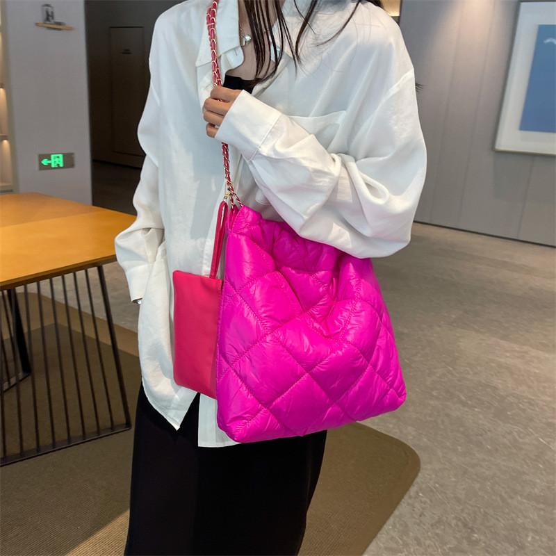 Stylish Canvas Tote Bag For Women With Large Capacity Perfect For Casual Commuting