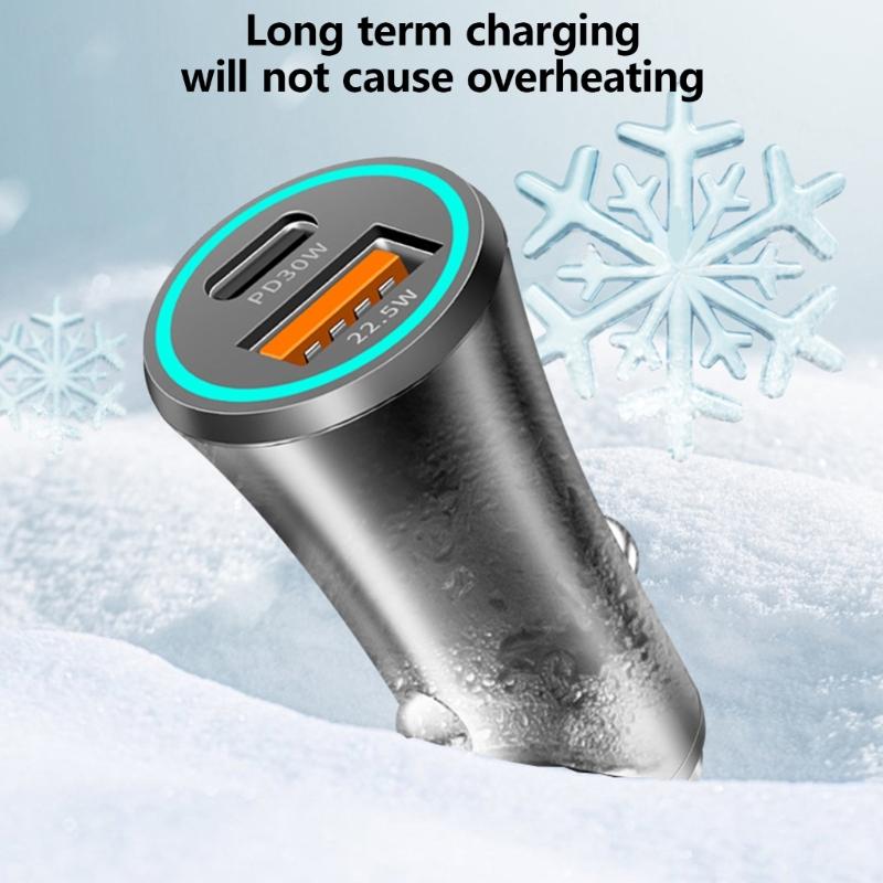 High Speed Charging Car Adapter with USB C and USB A Double Port 52.5W Total Output for Efficient Device Charging