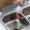 1 Stück Spritzschutz aus Silikonkautschuk für die Küchenspüle – flexibler Spritzwasserblocker für den Wasserhahn, kein Strom erforderlich, schützt vor Seifen- und Wasserspritzern