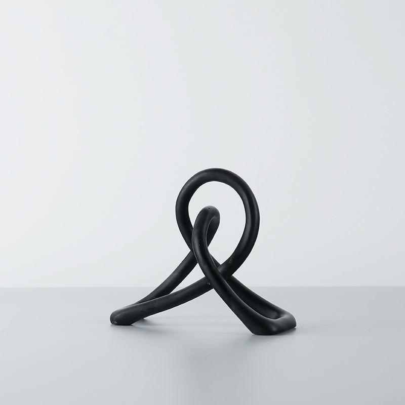 Minimalist Modern Black Resin Knot Sculpture Ornament, Luxury Soft Furnishing Decor for Showroom Living Room TV Cabinet Home Display
