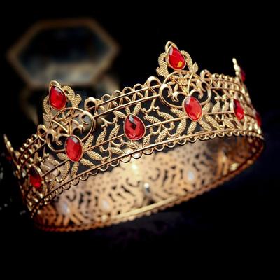 Ozdoby i biżuteria – Tiary