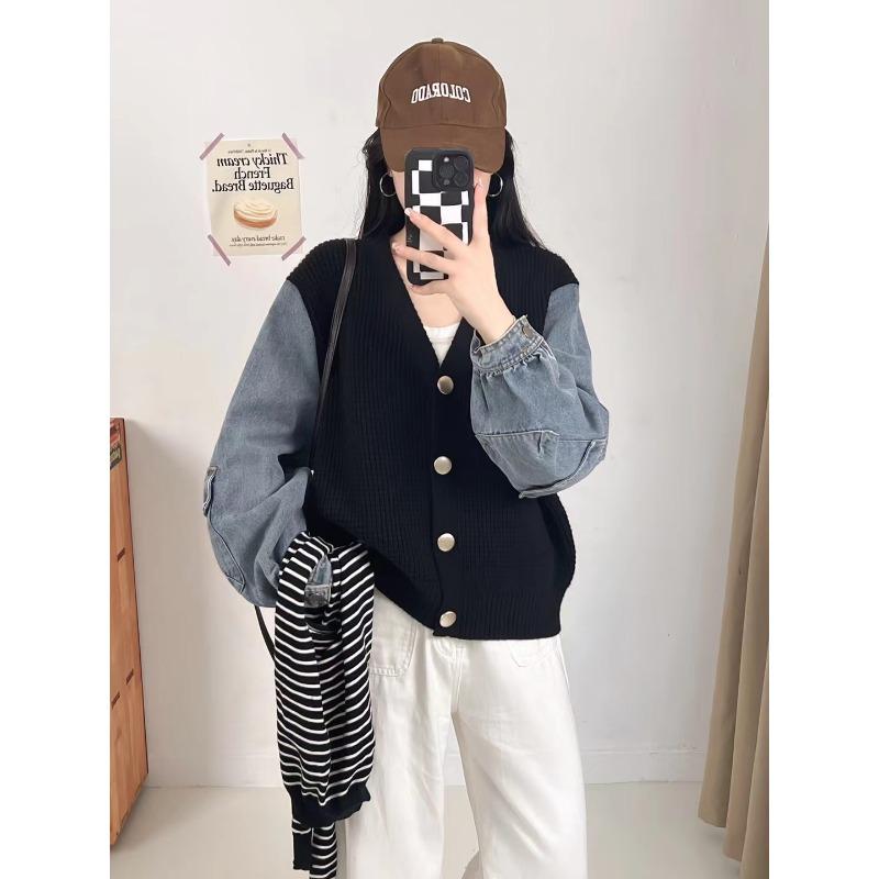 

Вязаный кардиган из денима в стиле пэчворк, новинка осени и зимы 2025 года, корейская версия, свободный, повседневный, универсальный, на пуговицах, с V-образным вырезом, женский one size fits all чёрный