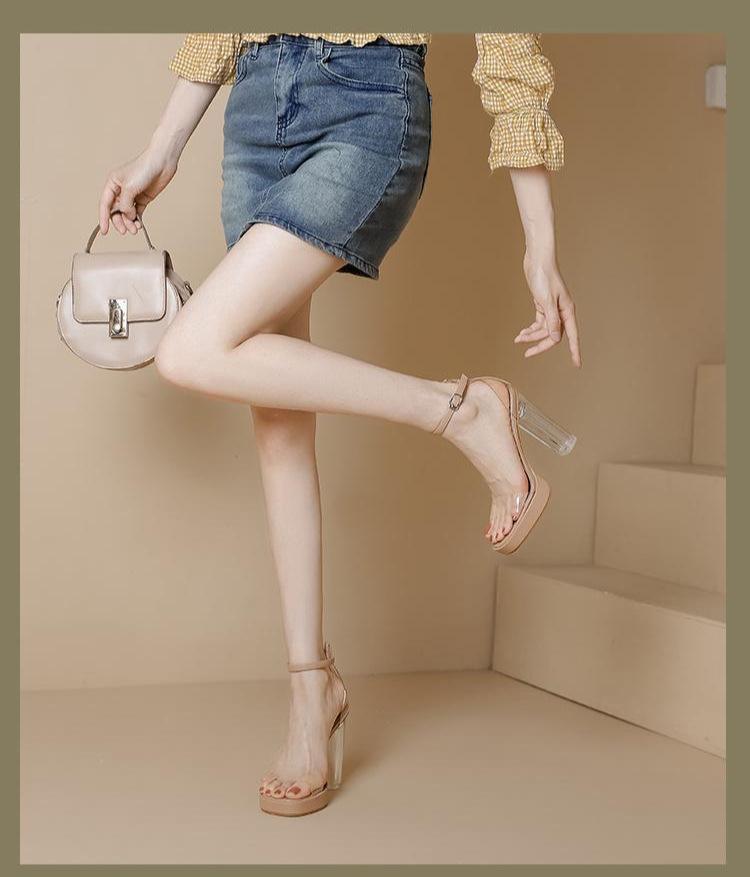Crystal glass transparent high heels women's 2025 summer waterproof platform thick heel temperament sandals car show model catwalk shoes