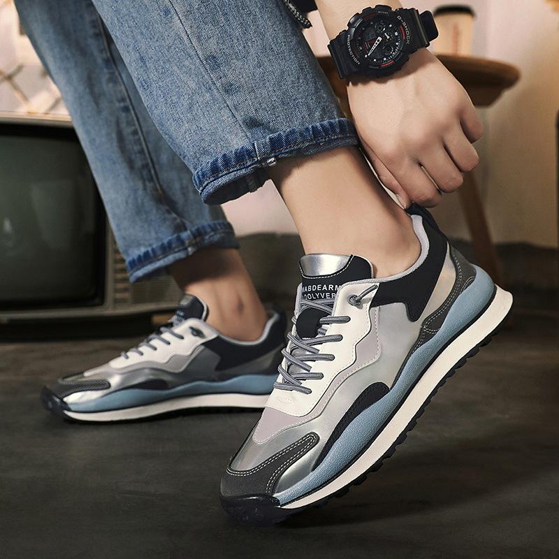 Mode 2024 Neue Frühling- und Herbst Herrenschuhe Koreanische Version der alten Schuhe Flache Sport-Freizeitschuhe Nähte Retro Forrest Schuhe