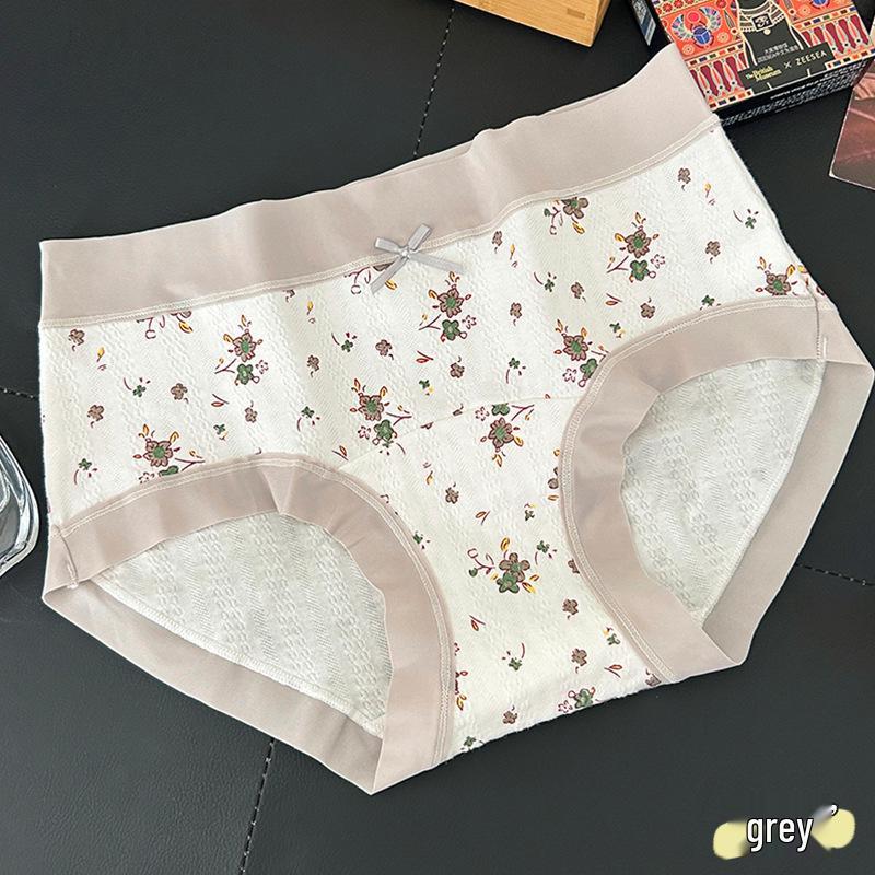 Autumn-Winter Baby Cotton Floral Girly Japanese Cute Mid-Waist Soft Women's Triangle Underwear