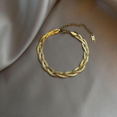 Bracciale intrecciato a tre colori esagerato e set di collana in acciaio al titanio per donna