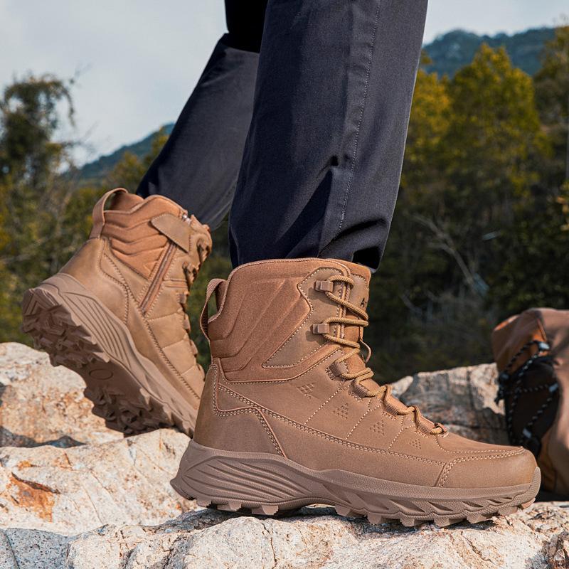 Large size outdoor hiking shoes men's and women's non-slip and wear-resistant off-road hiking shoes desert combat boots wholesale