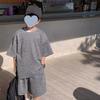 Jungen Frühling und Sommer Einfacher lockerer Anzug Mittelgroße und große Kinder Kurzarm-Oberteil + Shorts Lässiges Sportliches Zweiteiler-Set