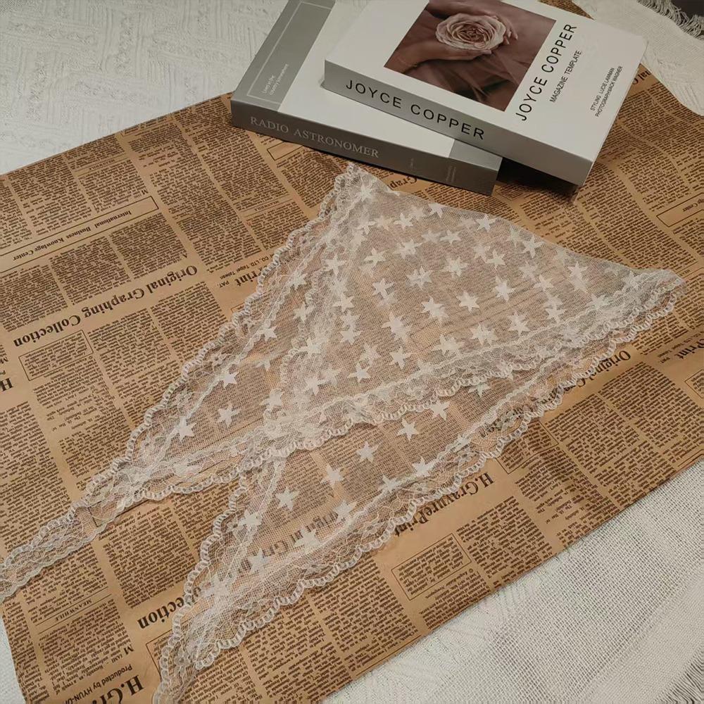 Embroidered Lace Triangle Headscarf White Hollow-out Hair Scarf Wraps Pastoral Style Woven Floral Hair Band Hair Accessories