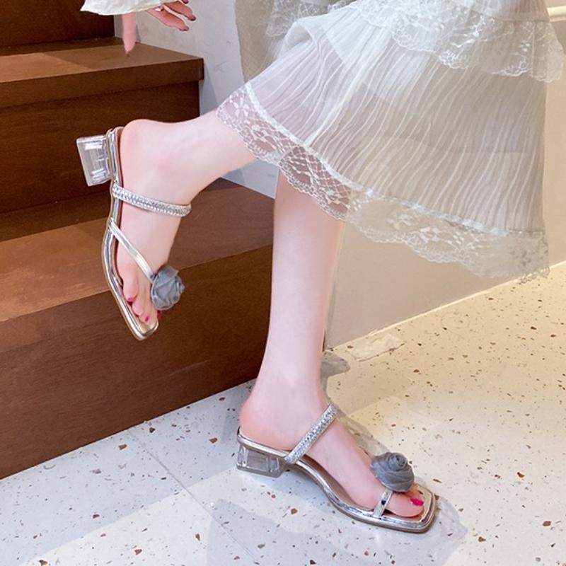 Fashion French Style Chunky Heel Rhinestone Slippers Women's Outdoor Summer Fairy Atmosphere Cool Slippers Korean Version Rubber Sole