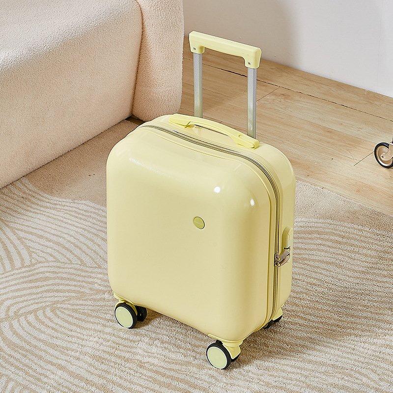 OEING Lightweight Hardshell Spinner Luggage
