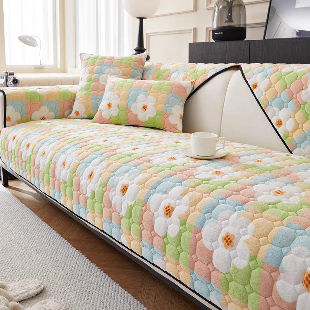 Milk Velvet Color Sofa Cushion Pastoral Style Plush Cushion Winter Thickened Non-Slip Sofa Cover Towel