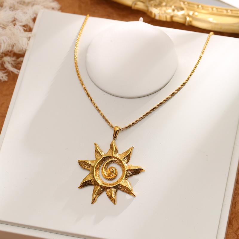 Fashion Personality Stainless Steel Sun & Moon Pendant Necklaces For Women Jewelry Accessries Gifts