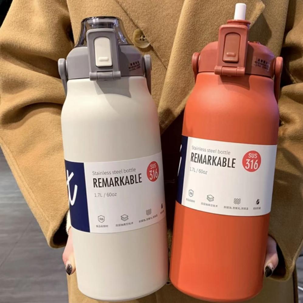 Sale 1800ML Thermal Water Bottle Big Cap With Straw Stainless Thermos Cold and Water Bottle Sport Durable Durable