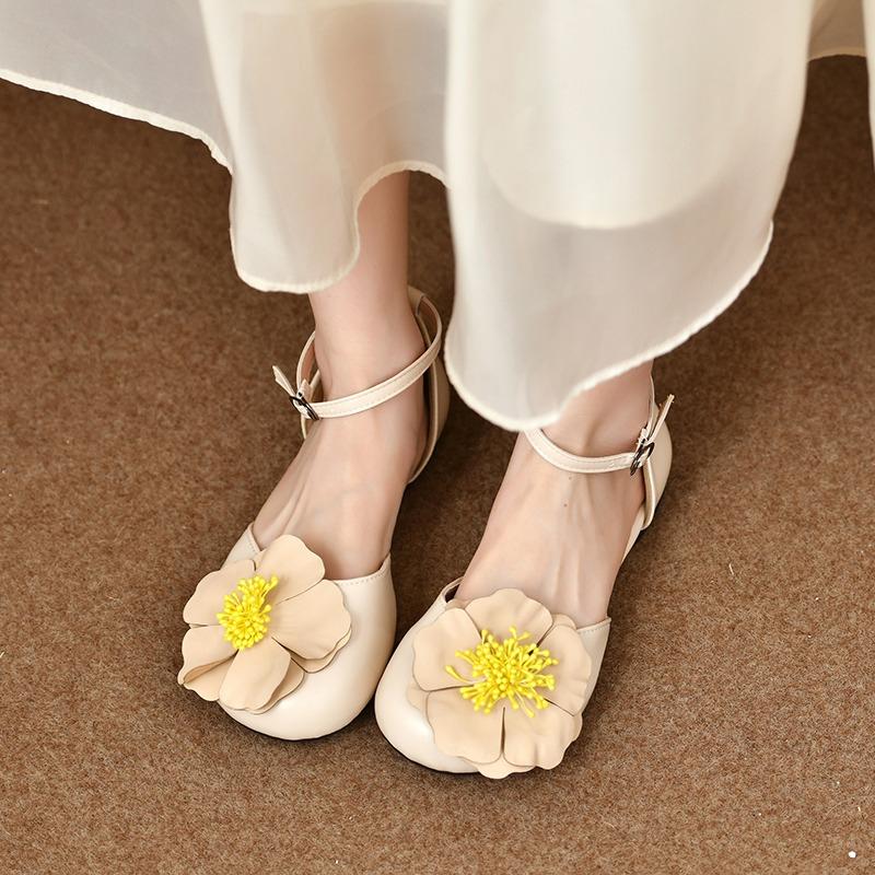 2026 Estate Nuove Eleganti Sandali Bassi Casual con Design Floreale per Donna Moda Retrò Comodi Versatili Scarpe Basse Scarpe a Punta Leggere