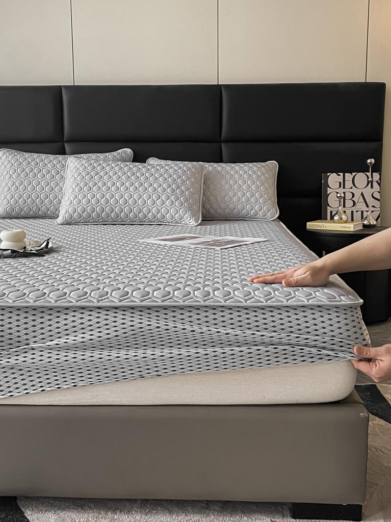 Soft Thick Latex Ice Silk Fitted Sheet Set Queen Cool Down Bed Sheet and Pillowcase Washable Machine Summer Cooling Mat for Bed