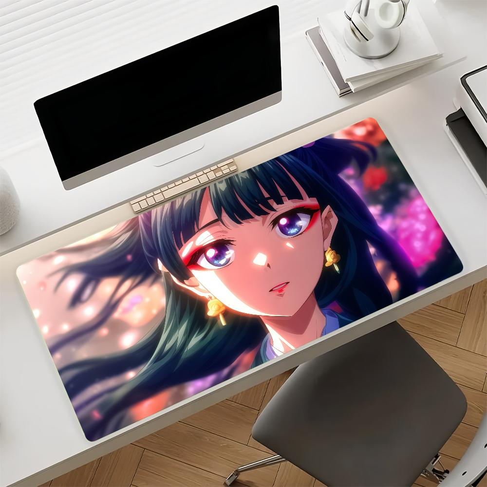 Gaming-Mauspad Schreibtischmatte Rutschfeste Basis Genähte Kanten Chibi Anime-Mädchen Collage Druck Tastaturpad für Gamer Home Office
