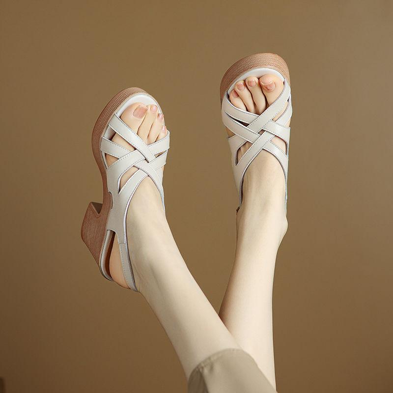 High-heeled platform-soled woven sandals women's 2025 summer thick-heeled wedged heel open-toed cross with round head casual Roman women's shoes