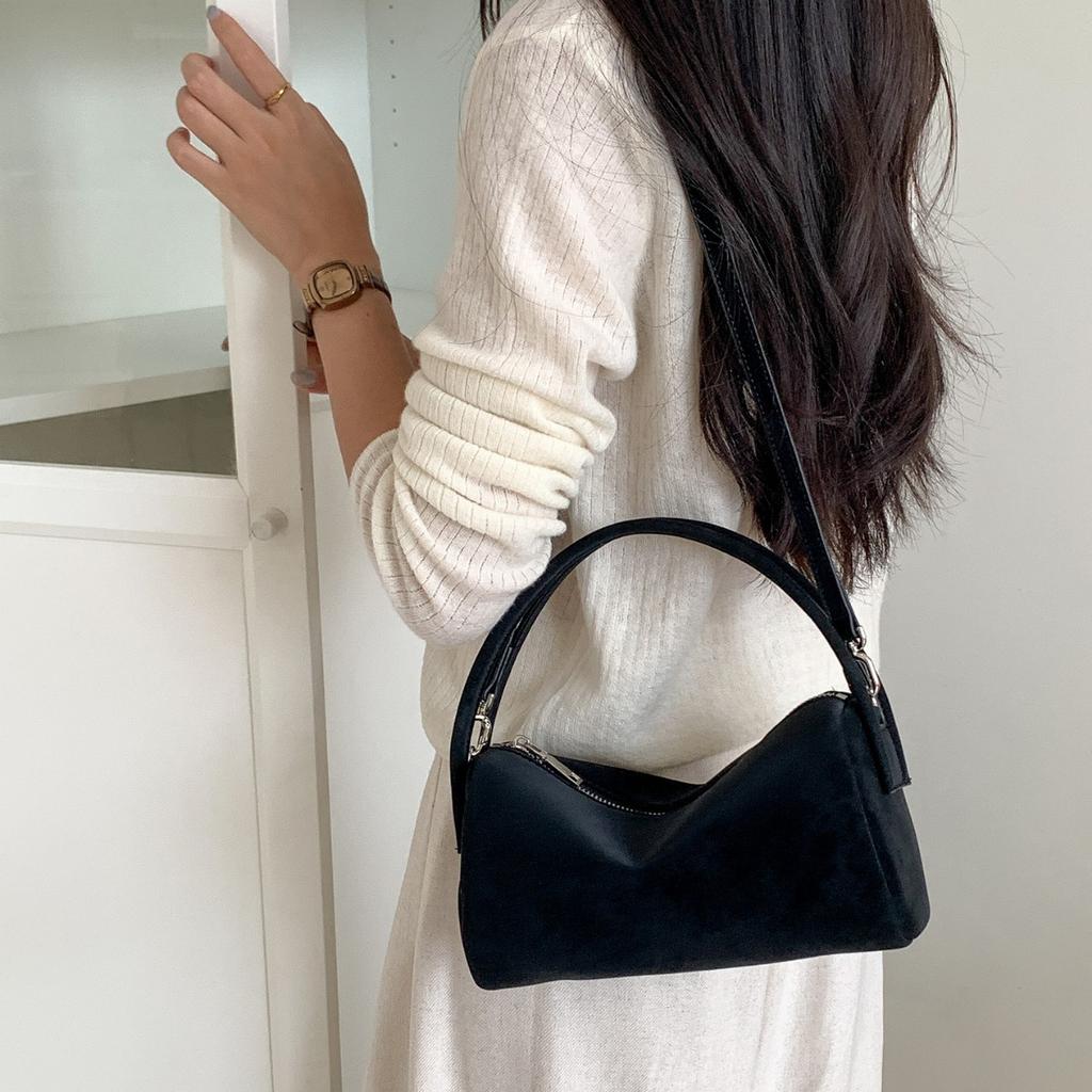 Retro Faux Suede Women's Handbags  Pillow Bags for Women Small Shoulder Crossbody Bag  Matte Texture Clutch Purse