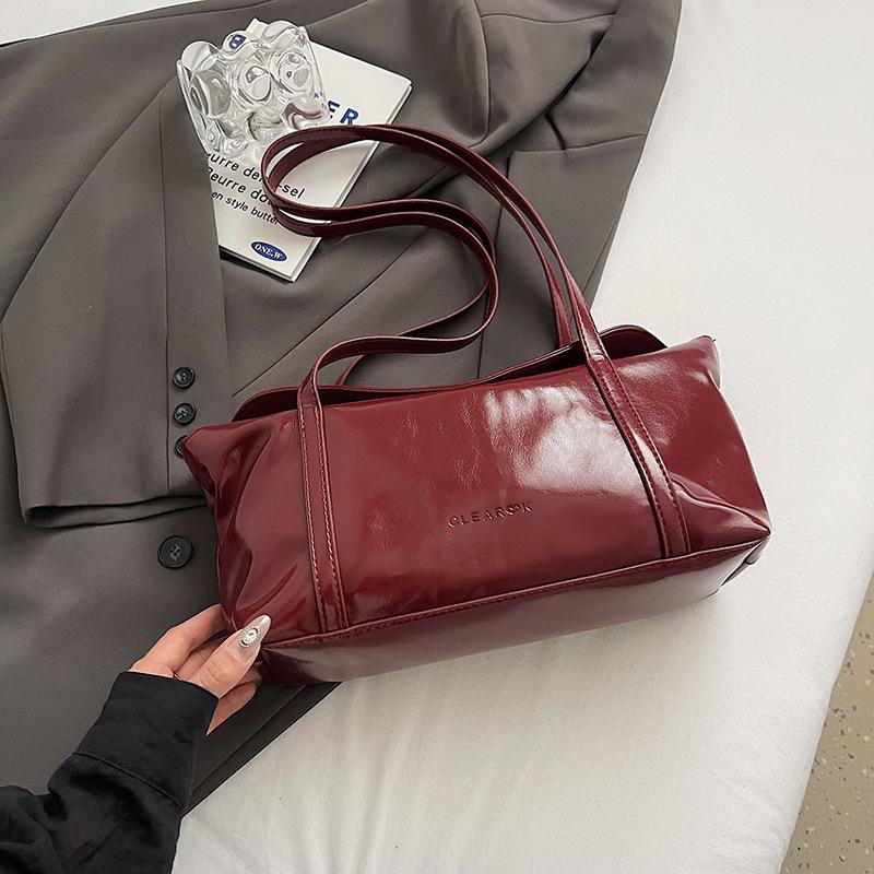 Korean version niche underarm bag women's 2025 new trendy retro portable commuter bag simple large-capacity shoulder bag