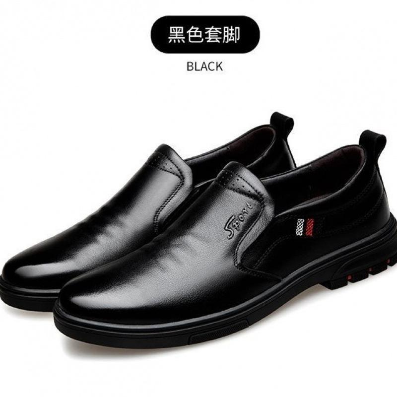 

Мужские кожаные туфли деловой стиль первый слой коровьей кожи 2025 удобная мягкая подошва одна педаль мужские туфли повседневные папа черный 38