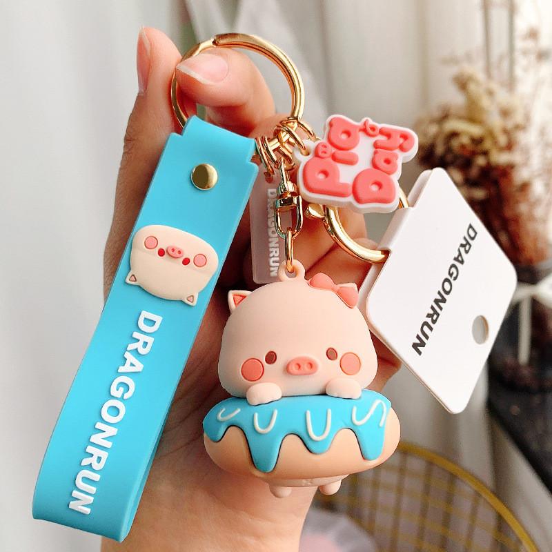 Key Pig Charming Ring Cartoon Style Metal Keychain Perfect For Gift Giving