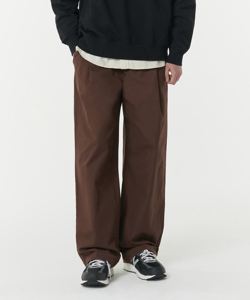 Musinsa Standard Cotton Deep Tuck Wide Elastic Waist Pants [Baroque Brown]