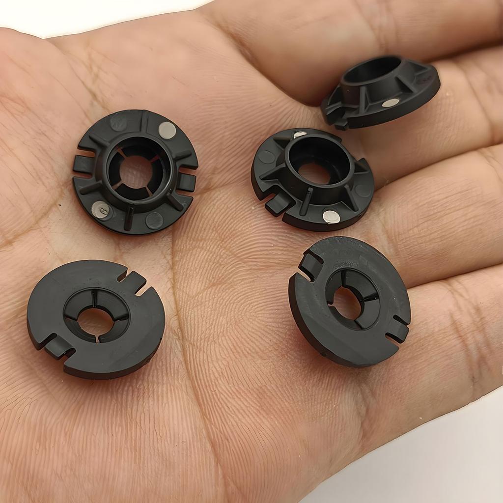 111071399C for Tesla Model 3 Wheel Apron Retainer Nut Interior Sound Insulation Push Nut Engine Cover Nut
