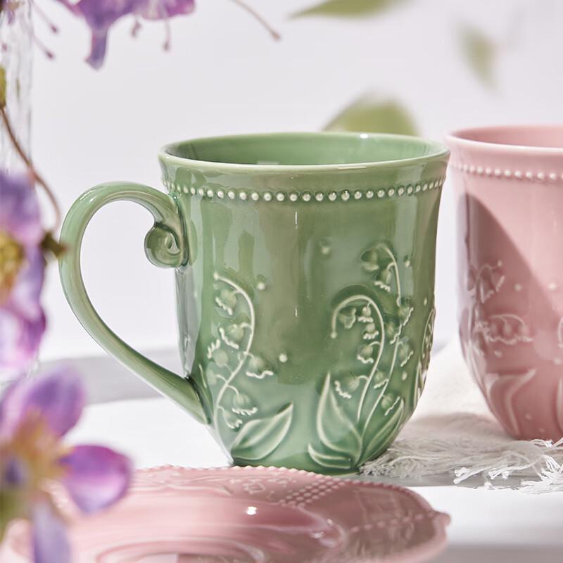 Gongli Daying  Lily of the Valley Bloom  Ceramic Mug