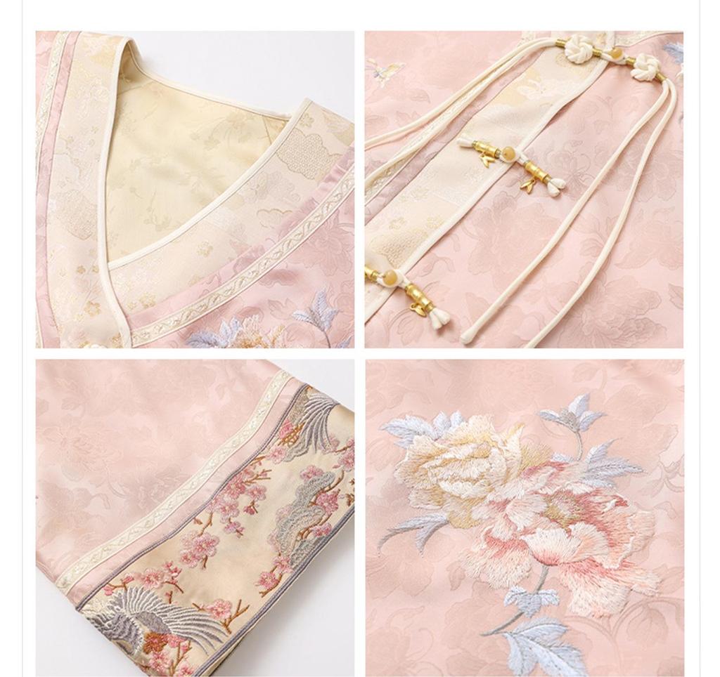 2026 High-End Chinese Embroidery Women's Jacket N2083