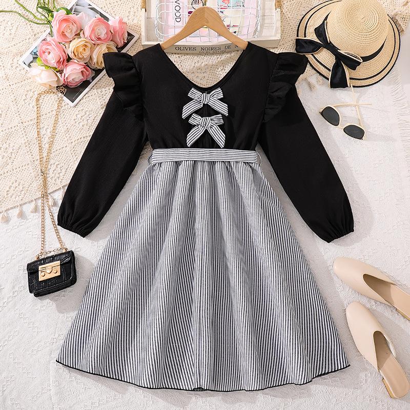 Mädchenkleid Kinderbekleidung Herbst Neuer Stil V-Ausschnitt Spitze Langarm Patchwork Gestreiftes Prinzessinnenkleid