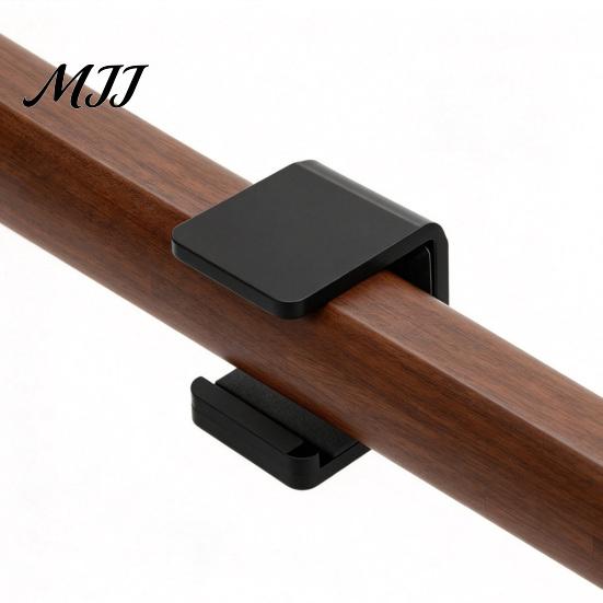 Langlebiger Hockey-Schlägerständer 2 Stück Acryl-Wandmontage-Rack, Platzsparendes horizontales Display-Ausrüstungsaufbewahrungshalter, Stabiles Rack mit Schutzpolsterung für