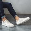 Sapato Masculino Mais Recente Couro Genuíno Outono 2022 Sapatos Casuais Masculinos Couro de Vaca Leisuer Caminhada Calçado Masculino Tênis Brancos Design Moda