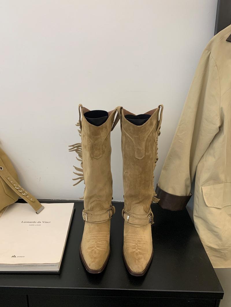 

Maillard He Sui same retro cowboy boots Martin boots embroidered knight boots V-mouth mid-tube western boots female adult 39 хаки