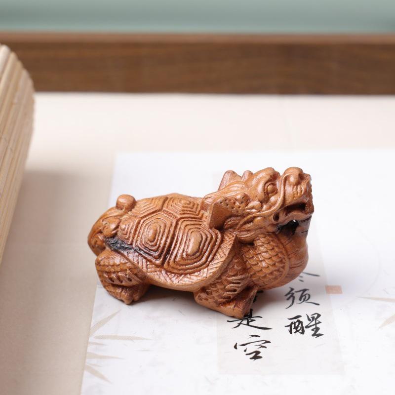 Lightning-Struck Jujube Wood Handcraft – Stress-Relief Wooden Carving with Natural Wood Handle