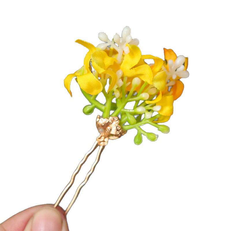 

Шпилька для волос из шелка османтуса династии Мин: Ретро аксессуар Ханфу на праздник середины осени с украшением в виде цветка для виска Golden Osmanthus Hairpin [1 piece]