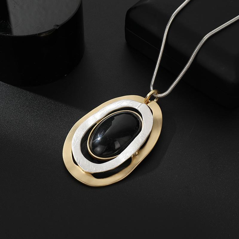 

Explosive alloy Korean version fashion geometric metal exaggerated brushed autumn and winter sweater chain