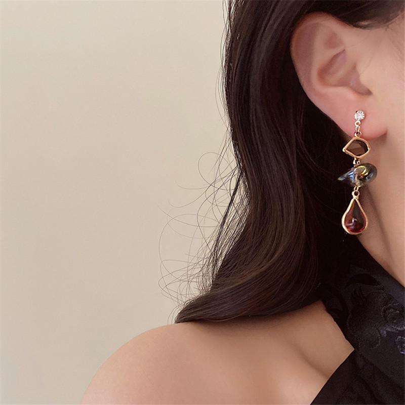 Elevate Your Style: Unique Asymmetrical Vintage Earrings - Abstract Art Inspired Perfect Gift For Art Lovers & Fashion Enthusiasts