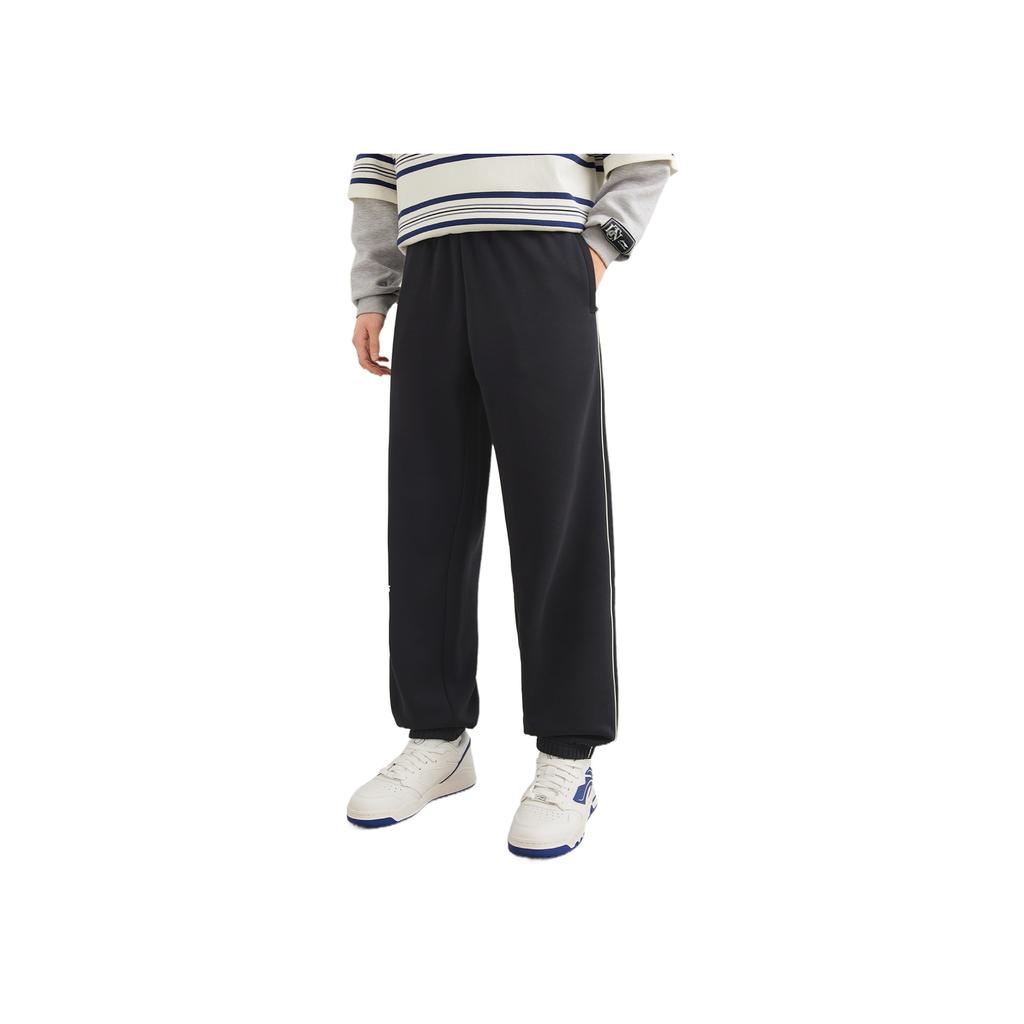 Li Ning Sports Lifestyle Series Simple Loose Versatile Comfortable Casual Fleece Lined Warm Cuffed Knitted Sweatpants Men Bottoms AKLV995-2