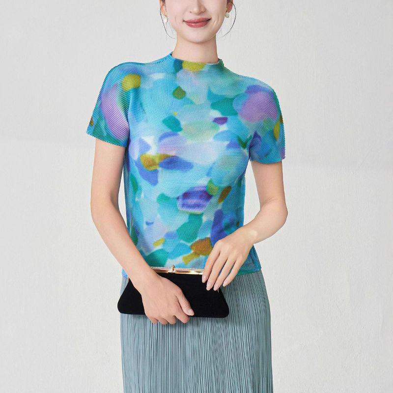 

Miyake Style Pleated Print Slim Fit Short-Sleeve Women s Summer T-Shirt One Size зелёный