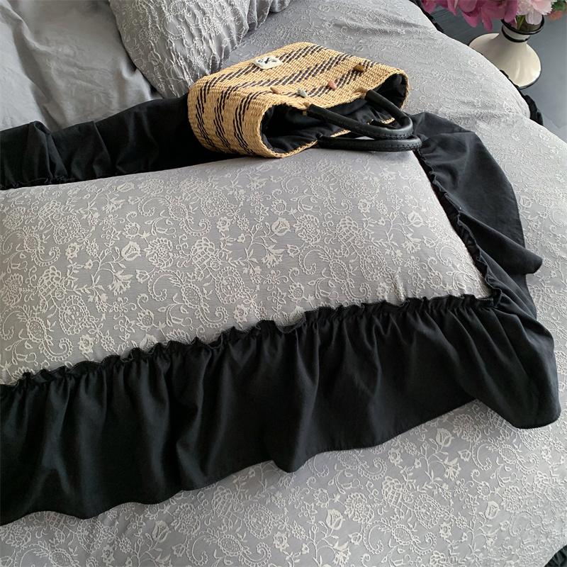 Jacquard Duvet Cover Set with Black Ruffles Brushed Bedding Set Single/Queen/King Size Solid Color parure de lit Luxury Bedding