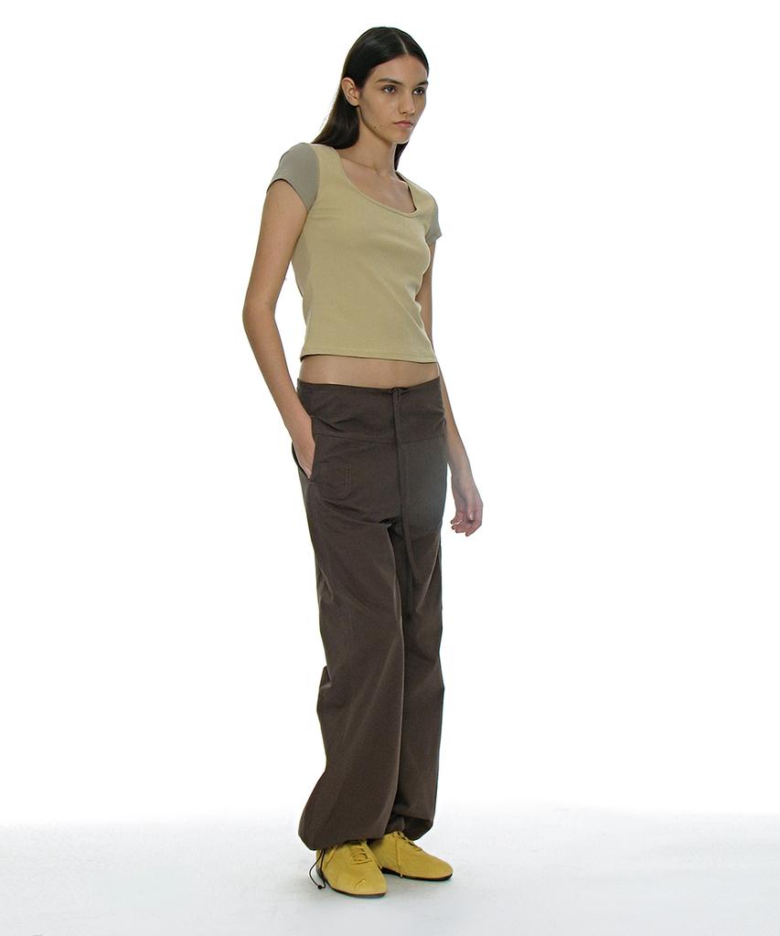 PARTIMENTO WOMEN Cut-Out Scoop Neck Short Sleeve Tee_Lemon