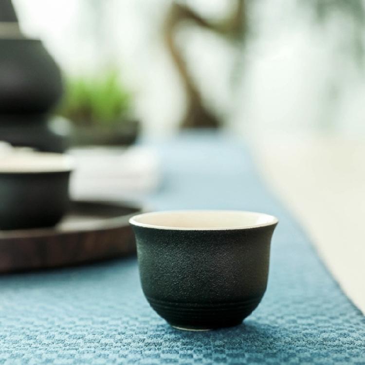 Japanese Drinking Set Contains Heat Resistant Sake Carafe Bottle 4 Cups Warmer Candle Stove Birthday Housewarmings Gift