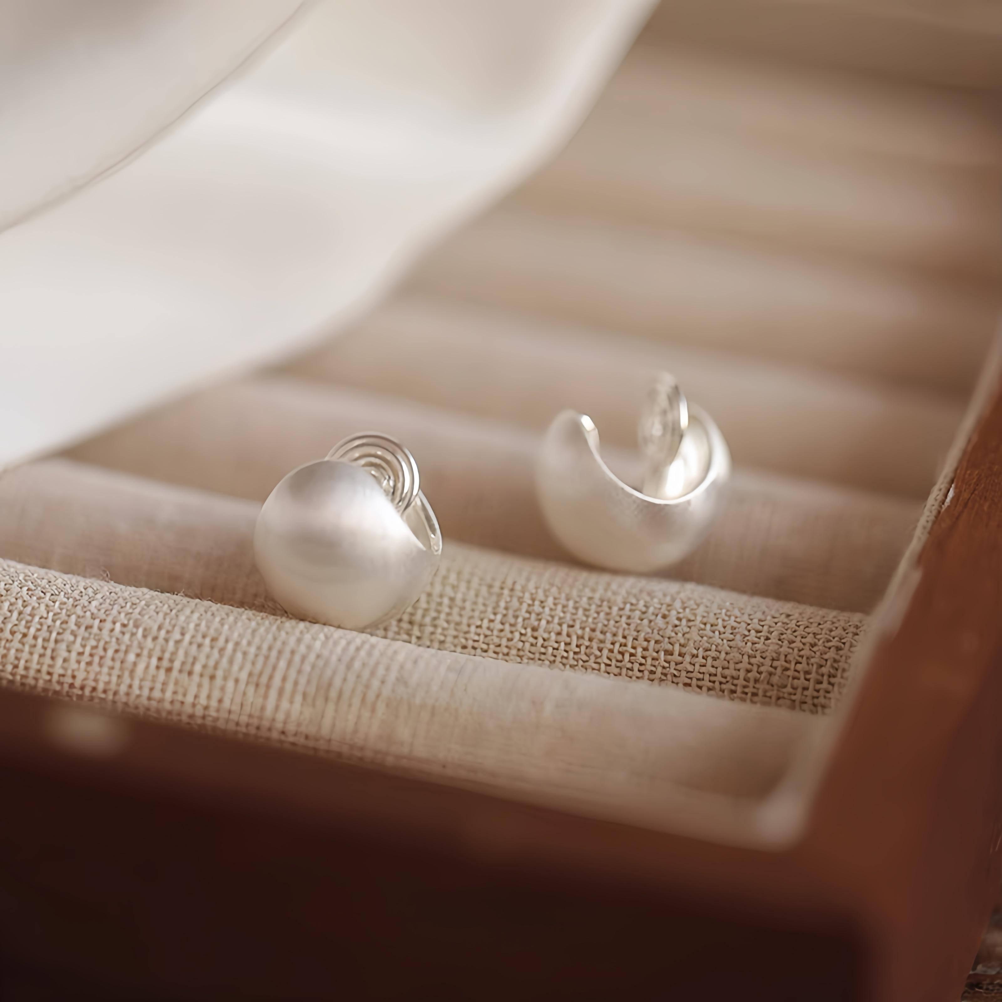 

Musla Design Jewelry Cilp Earrings For Women Fashion Earrings Stud Clip Earrings срібний