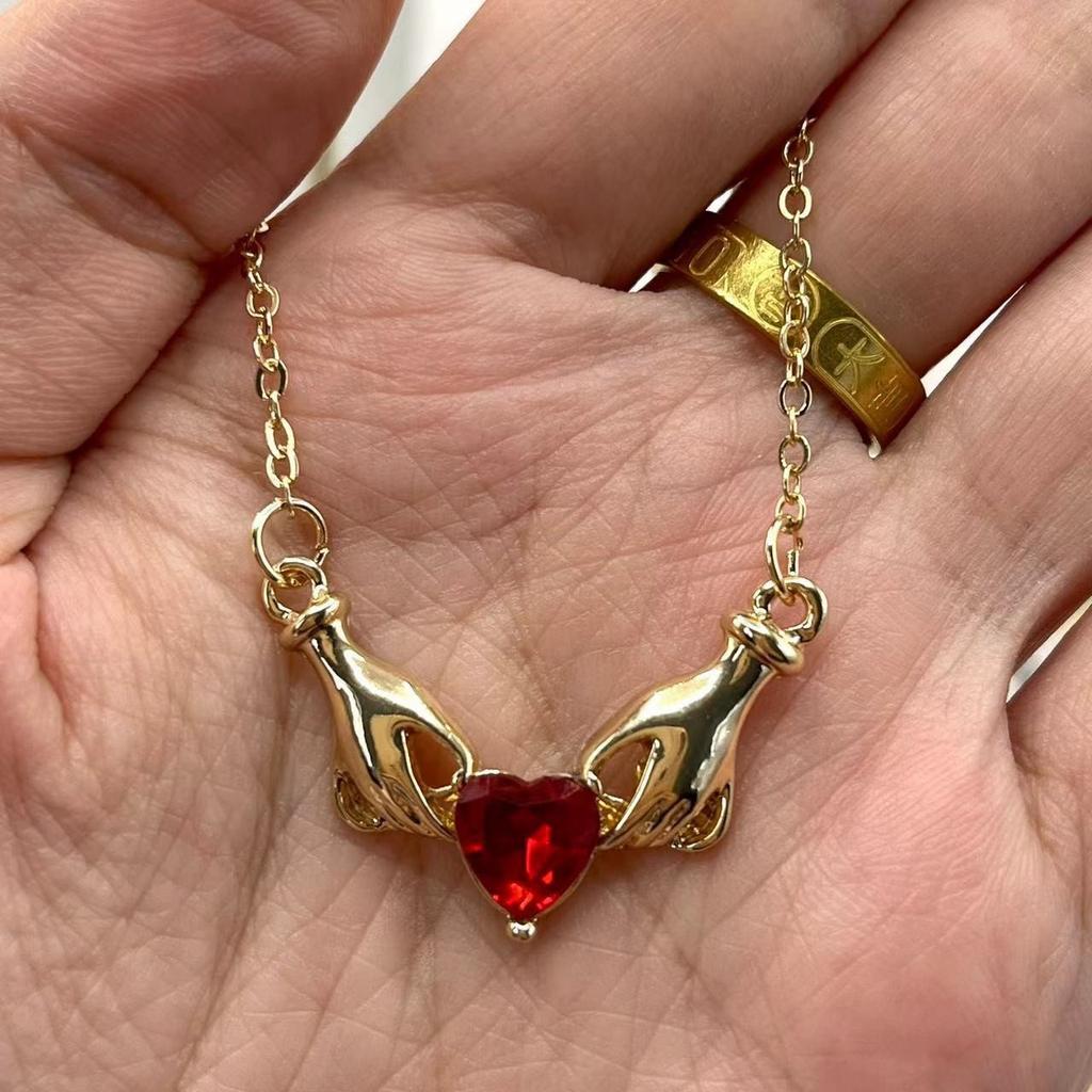 Creative God Hands Red Rhinestone Love Heart Charms Pendant Necklace for Women New Trendy Accessories Party Jewelry Gift