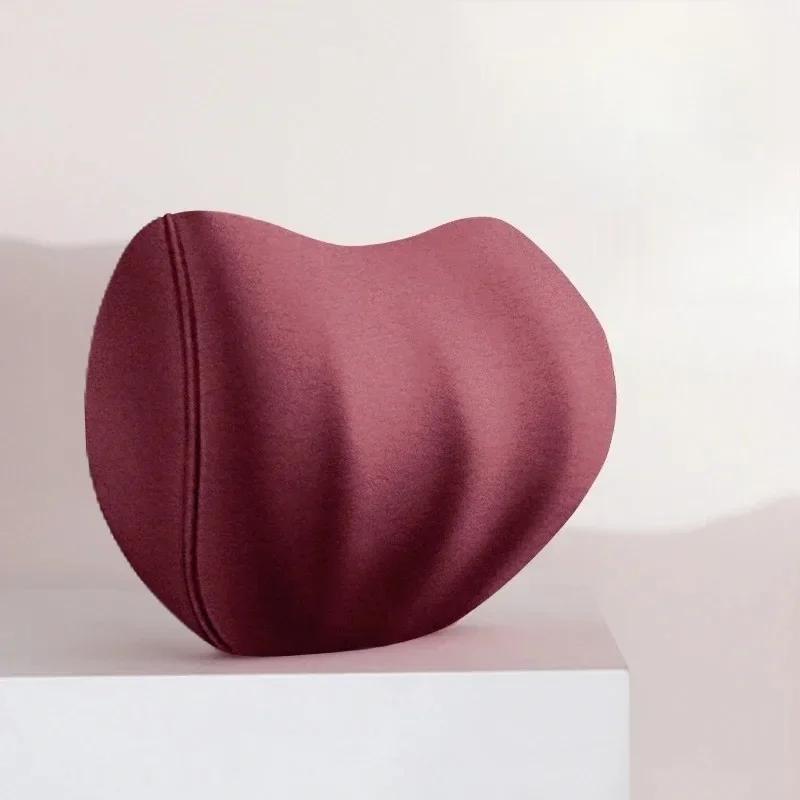 Opěrka hlavy do auta je semišová opěrka hlavy z paměťové pěny s pomalým odskokem pro pohodlný zážitek z jízdy.