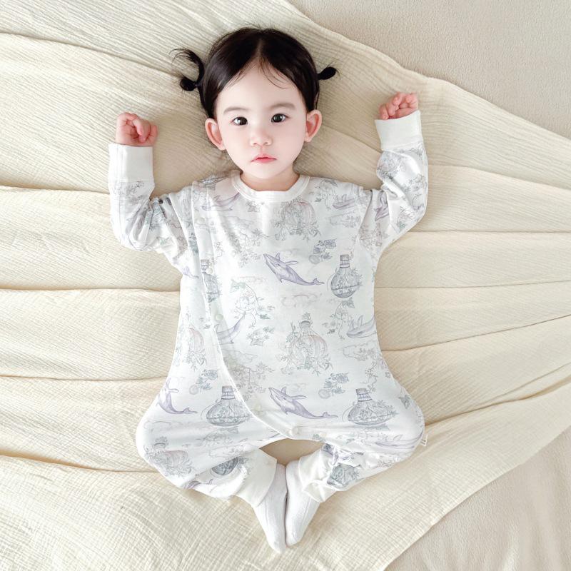 Double-Layer Pure Cotton Baby Romper: Breathable, Boneless, Close-Fitting, Warm Newborn Crawling Clothes.