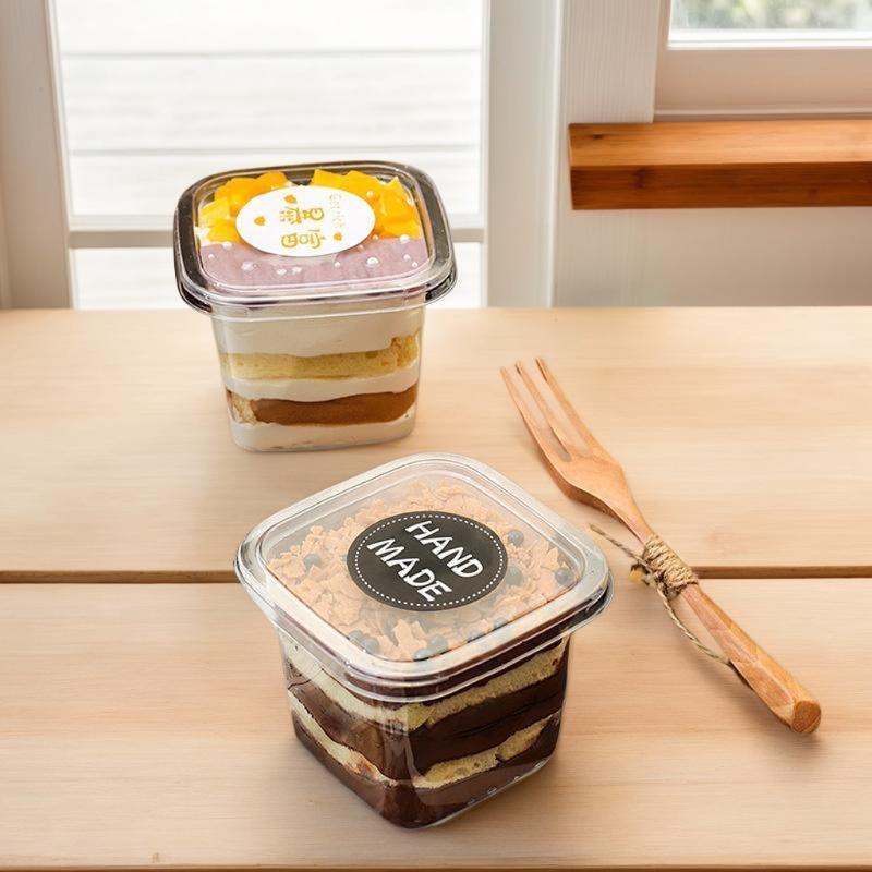 50 ks Čirých plastových kelímků Jednorázové krabičky na dezerty Mousse s víčkem Dezertní akrylové Food Krabička na dort 150/250/380 ml
