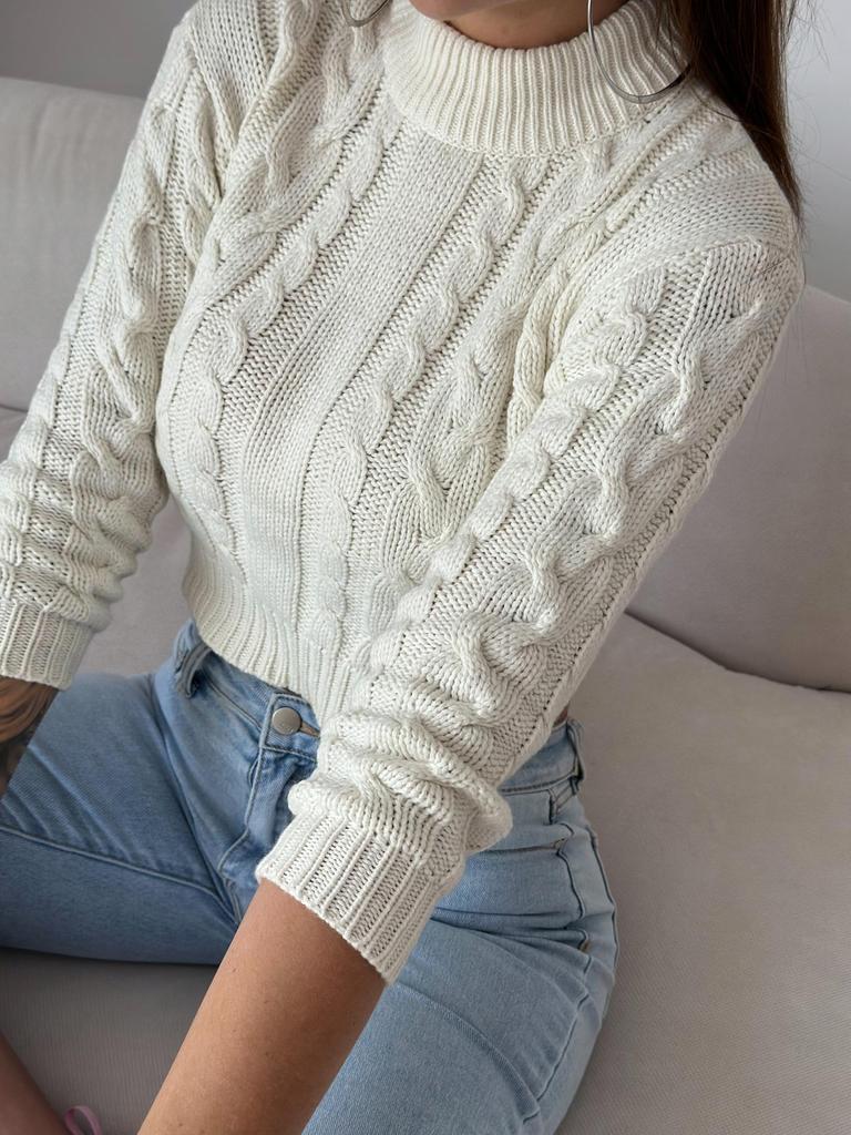 Modny ciepły sweter damski krótki crop półgolf damski warkocze ecru xl